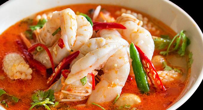 Tom Yam Gung - scharf-saure Garnelensuppe aus Thailand