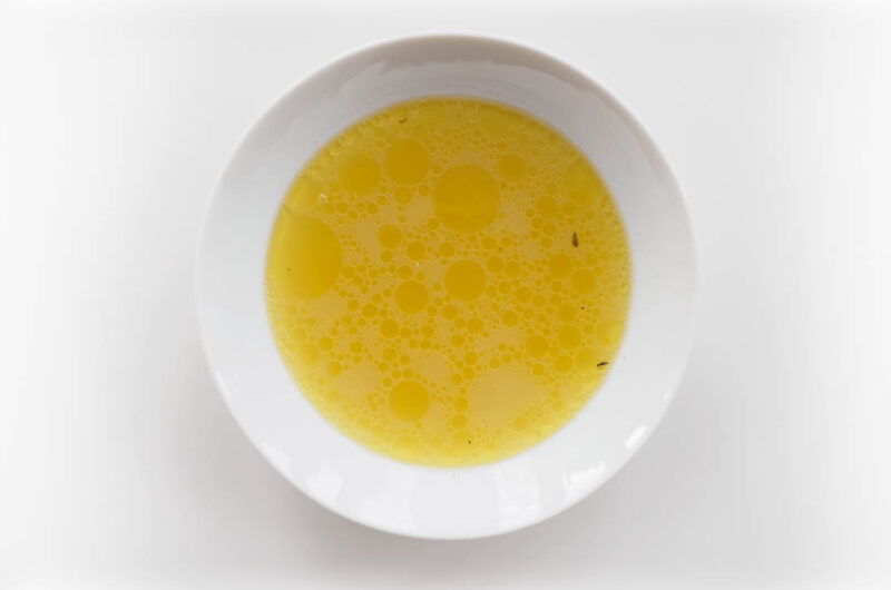 Hühnerbrühe (europäische Art)