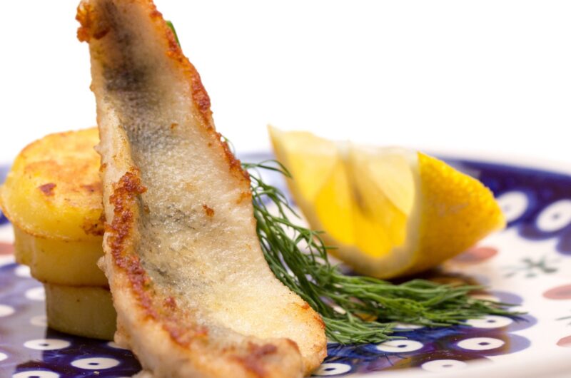 Eglifilets auf Jungsalat mit Zitronendressing