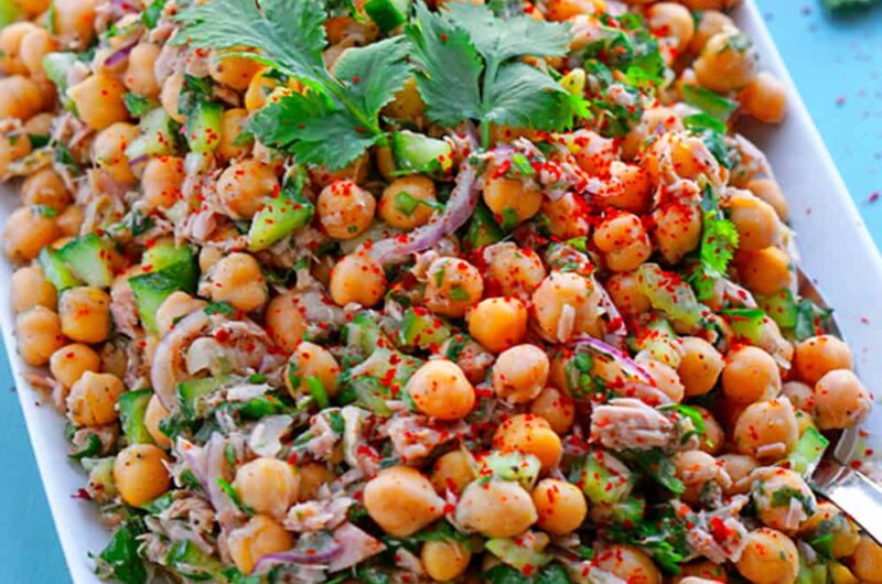 Portugiesische Kichererbsen mit Thunfisch